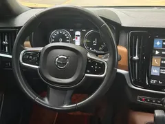 2021 Volvo S90 T8 PHEV Luxury, чёрный — фото 12