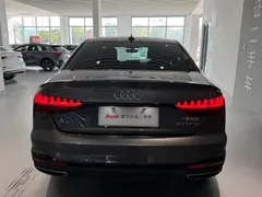 2023 Audi A4L 40 TFSI Luxury Dynamic — фото 4
