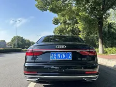 2021 Audi A8L 50 TFSI quattro Comfort, чёрный — фото 4