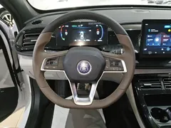 2024 BYD Qin PLUS Honor DM-i PHEV 55km Leading, белый — фото 11