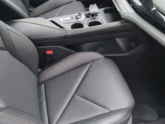2022 Changan UNI-V 1.5T Premium, белый — фото 9
