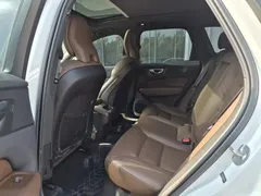 2024 Volvo XC60 4WD Zhiyuan Luxury, белый — фото 3