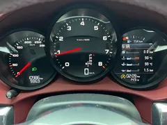 2022 Porsche 718 Boxster 2.0T — фото 13