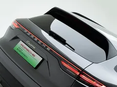 2023 Porsche Cayenne E-Hybrid 2.0T PHEV — фото 8