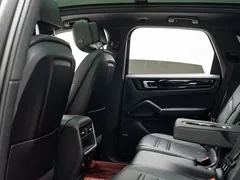 2023 Porsche Cayenne E-Hybrid 2.0T PHEV — фото 11