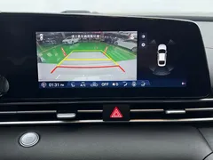 2022 Hyundai Elantra 1.5L CVT LUX Premium, белый — фото 16