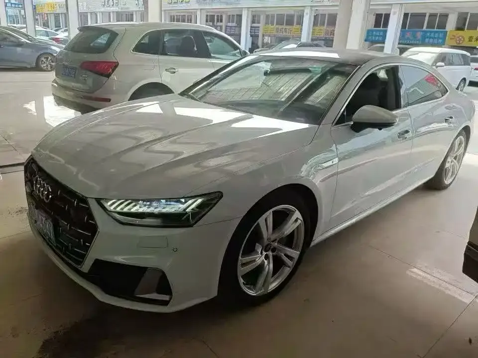 2022 Audi A7L 45 TFSI S-line Dream Future Edition