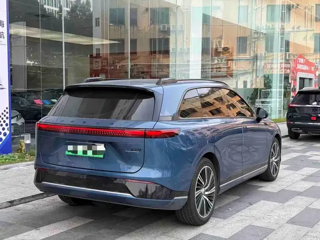 2025 Xpeng G9 680 Long Range 4WD Max
