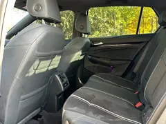 2023 Volkswagen Golf 280TSI DSG R-Line Lite — фото 5