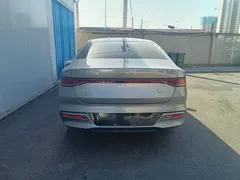 2024 BYD Qin PLUS Honor DM-i PHEV 55km Leading — фото 4