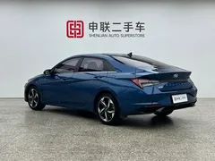 2021 Hyundai Elantra 1.5L CVT LUX Premium, синий — фото 3