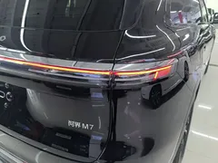 2026 Aito M7 EREV Max 4WD 6-seat 192-line Lidar, чёрный — фото 8