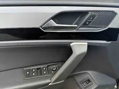 2022 Volkswagen Tayron 280TSI 2WD Luxury, чёрный — фото 19