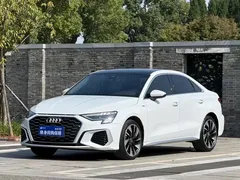 2023 Audi A3 L Limousine 35 TFSI Fashion Sport, белый — фото 1