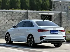 2023 Audi A3 L Limousine 35 TFSI Fashion Sport, белый — фото 3