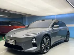 2025 Nio ET5T 75kWh Touring Champion — фото 1