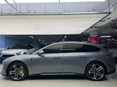 2025 Nio ET5T 75kWh Touring Champion — фото 5