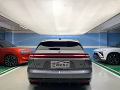 2025 Nio ET5T 75kWh Touring Champion — фото 7