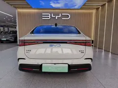 2026 BYD Seal 07 PHEV 1.5T 230km Flagship — фото 6