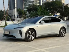2022 Nio ET5 75kWh, синий — фото 1