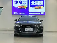 2021 Audi A8L 60 TFSI quattro Premium, чёрный — фото 2