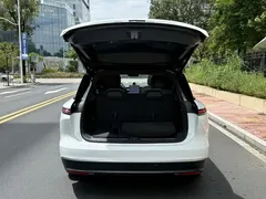 2023 Nio ES8 100kWh, белый — фото 13
