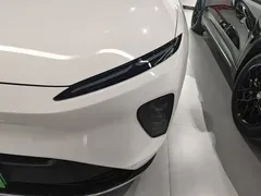 2023 Nio ES8 75kWh Executive, белый — фото 24