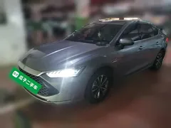 2023 BYD Qin PLUS Champion DM-i PHEV 55KM Leading — фото 1