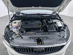 2023 Geely Emgrand 4th Gen Champion 1.5L CVT Premium, белый — фото 13