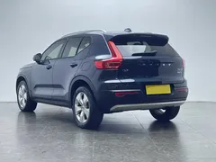 2021 Volvo XC40 4WD Fashion, чёрный — фото 6