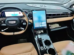 2023 Geely Atlas L 1.5TD DCT Premium — фото 5