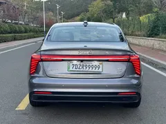 2025 Hongqi H5 PHEV 170 — фото 9