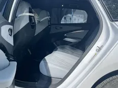 2022 BYD Seal 550km Standard Range RWD Premium, белый — фото 5