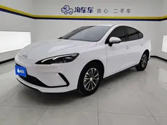 2025 BYD Seal 05 PHEV DM-i Smart Drive 55km Luxury, белый — фото 1
