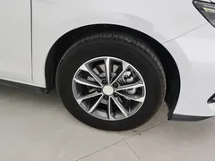 2025 BYD Seal 05 PHEV DM-i Smart Drive 55km Luxury, белый — фото 6