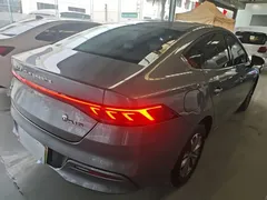 2024 BYD Qin PLUS Honor DM-i PHEV 55km Leading — фото 7