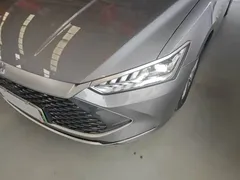 2024 BYD Qin PLUS Honor DM-i PHEV 55km Leading — фото 24