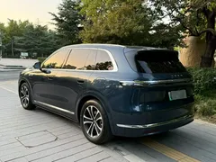 2026 Aito M7 EREV Max 4WD 5-seat 192-line LiDAR, синий — фото 7