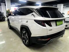 2023 Hyundai Tucson L 1.5T AT 2WD LUX Premium, белый — фото 5