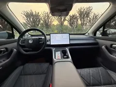 2026 Leapmotor C16 EV 630 LiDAR Premium 5-seat, белый — фото 7