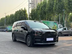 2024 Zeekr 009 6-Seat Executive 4WD 108kWh, чёрный — фото 3