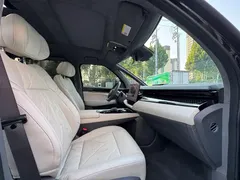 2024 Zeekr 009 6-Seat Executive 4WD 108kWh, чёрный — фото 9