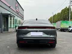 2025 BYD Han L DM-i PHEV 200km Lidar Flagship, зелёный — фото 4