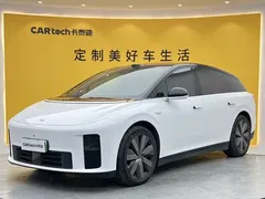 2025 Li Auto i6 4WD Standard, белый — фото 1