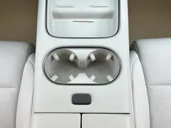 2025 Li Auto i6 4WD Standard, белый — фото 10