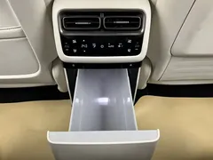 2025 Li Auto i6 4WD Standard, белый — фото 16