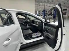 2025 BYD Qin L PHEV Smart Driving 120km, белый — фото 11