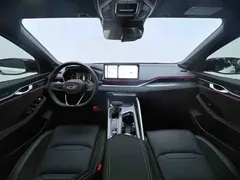 2023 Geely Preface 1.5TD Kunlun, белый — фото 5