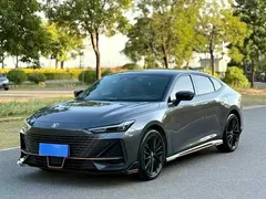 2022 Changan UNI-V 1.5T Sport — фото 1