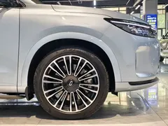 2024 Aito M7 1.5T 4WD Plus 5-seat, синий — фото 11